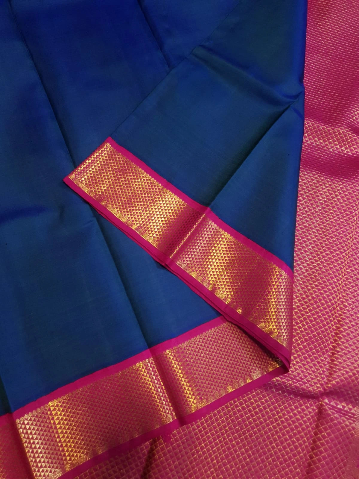 2G Pure Kanjivaram Silk Saree in Royal Blue | Silkmark Certified