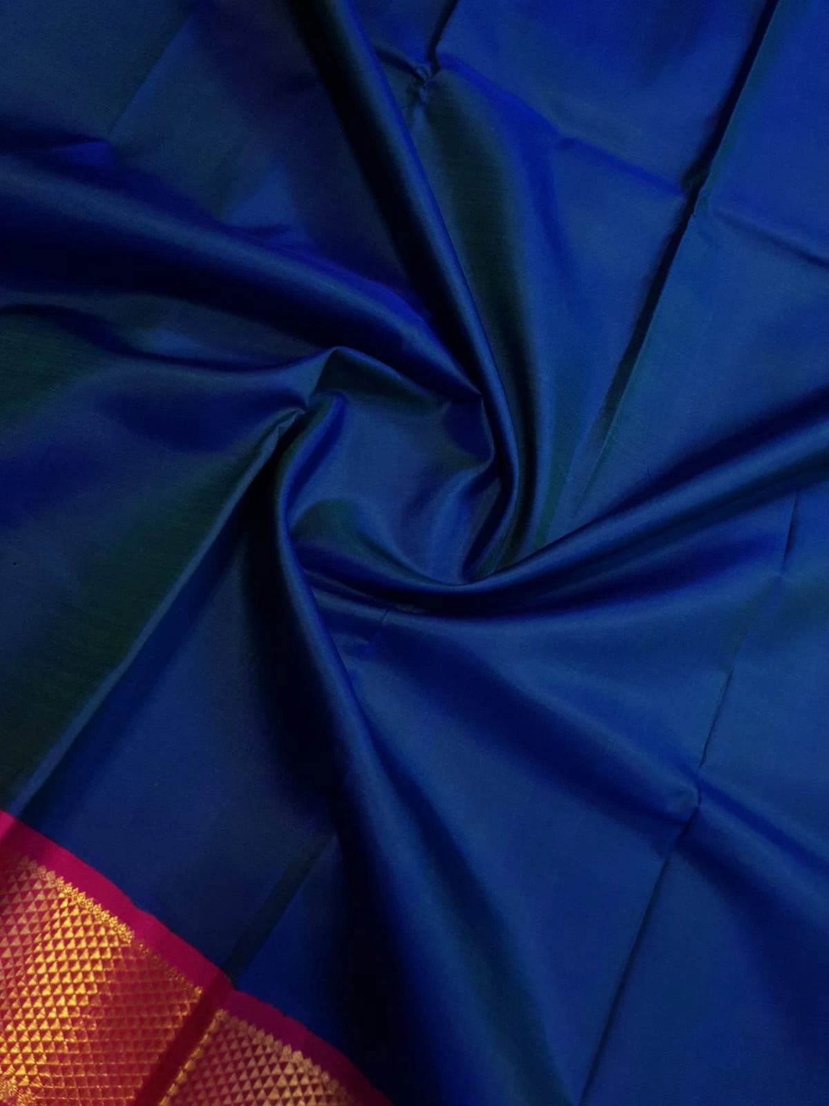 2G Pure Kanjivaram Silk Saree in Royal Blue | Silkmark Certified