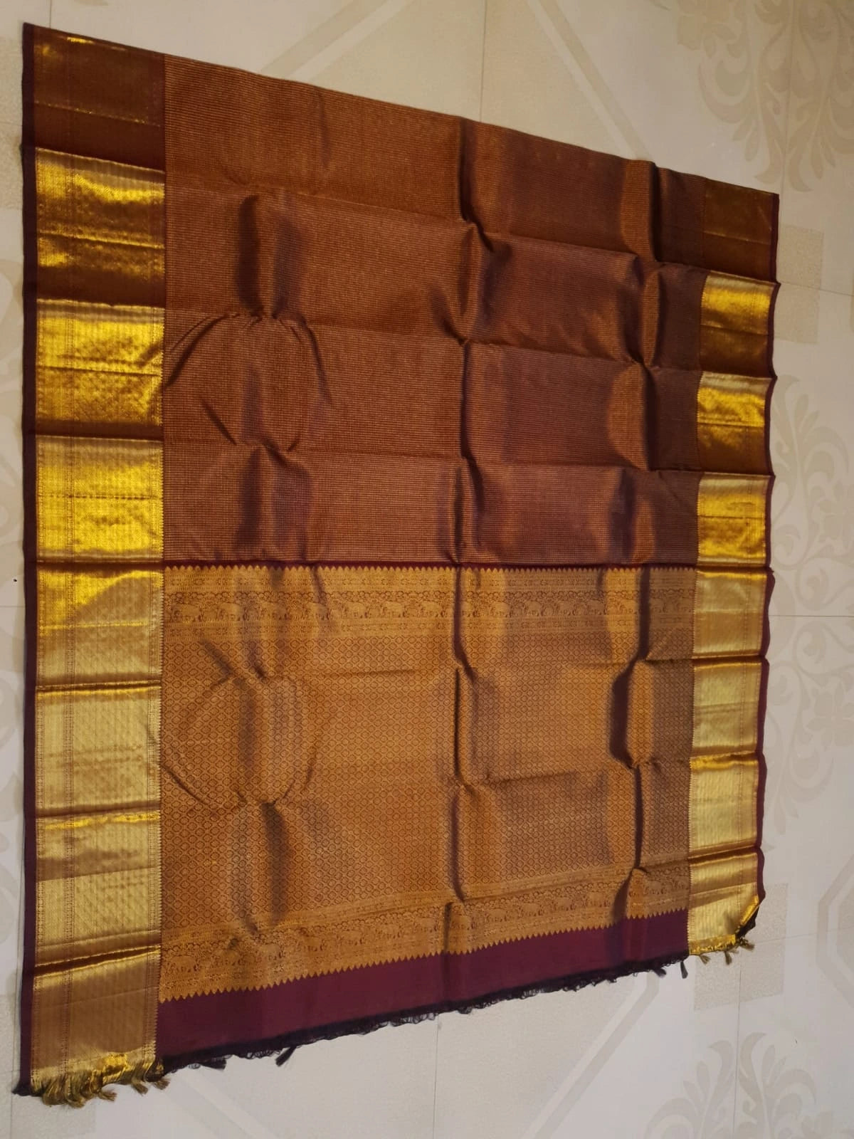 2G Pure Kanjivaram Silk Saree in Rich Brown with Antique Gold Zari Border | Silkmark Certified