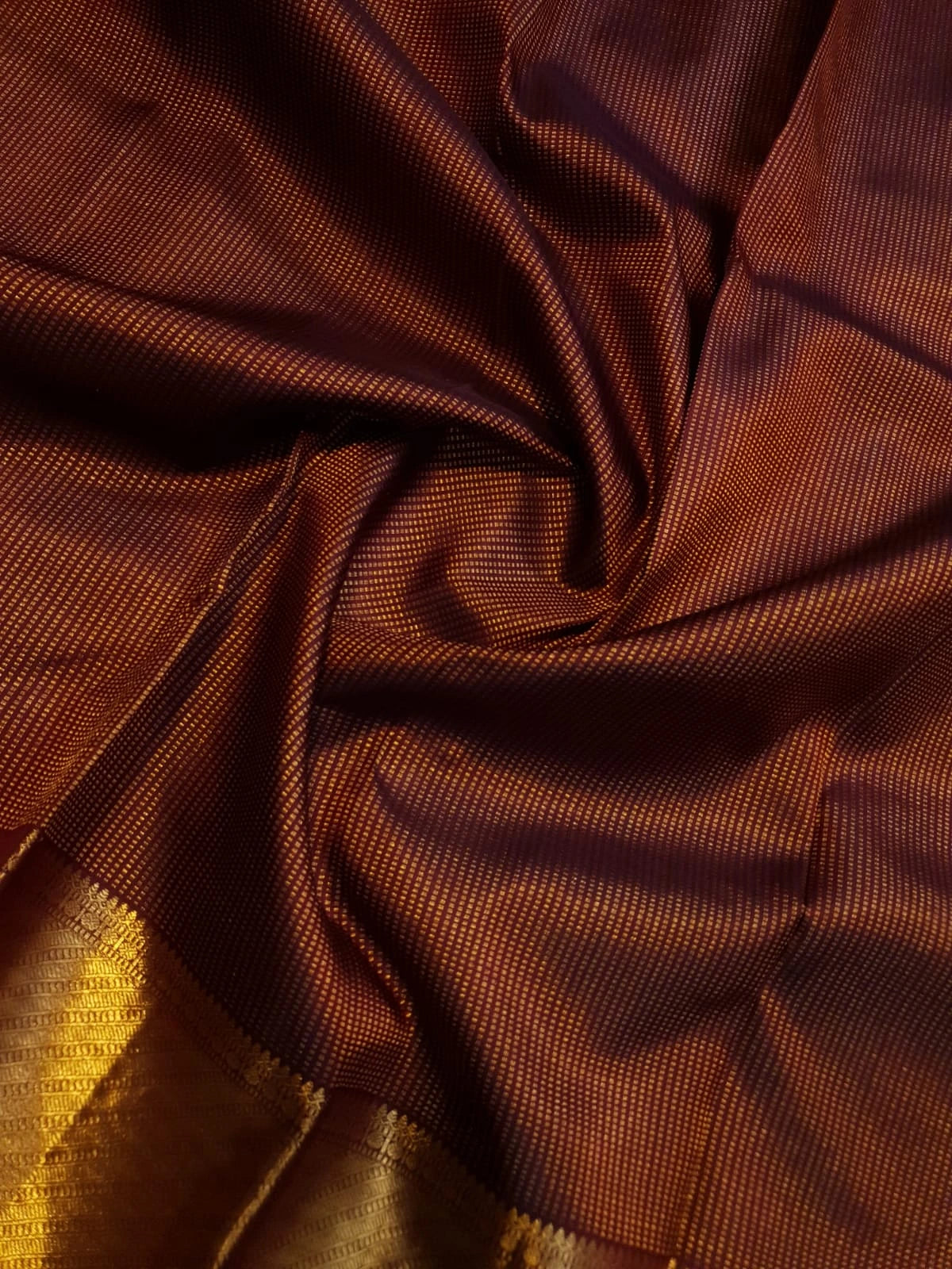 2G Pure Kanjivaram Silk Saree in Rich Brown with Antique Gold Zari Border | Silkmark Certified