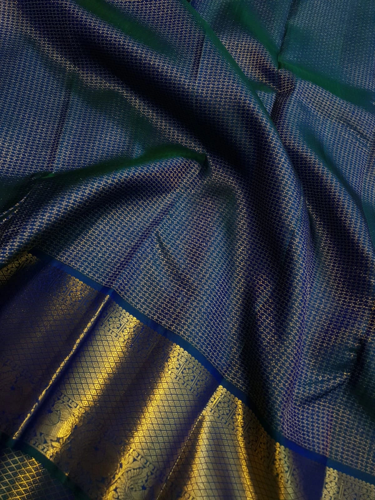 2G Pure Kanjivaram Silk Saree in Deep Peacock Blue | Silkmark Certified
