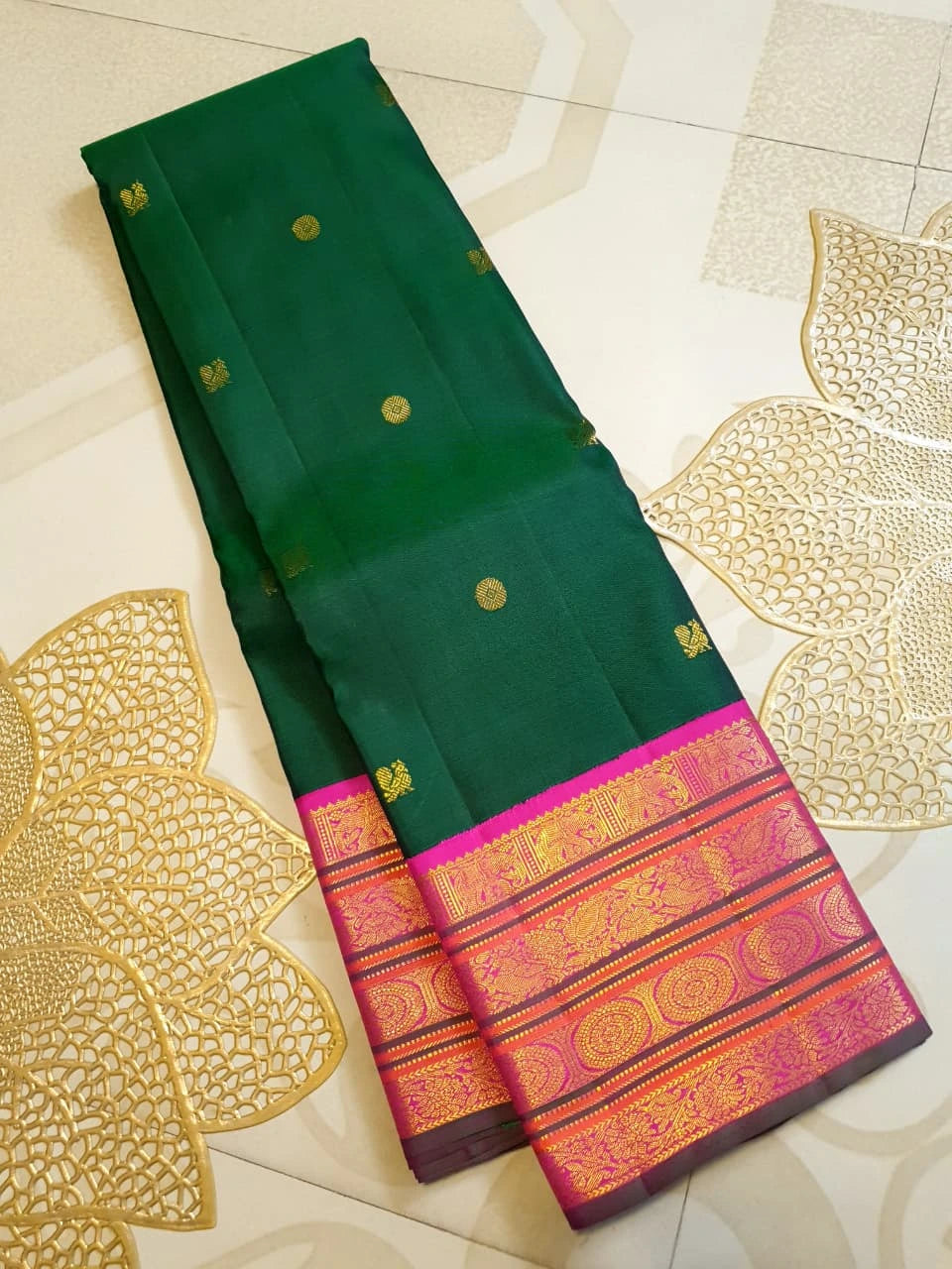 2G Pure Korvai Kanjivaram  Silk Saree in Bottle Green with Peacock Buttas & Pink Gold Elephant Zari Border | Silkmark Certified