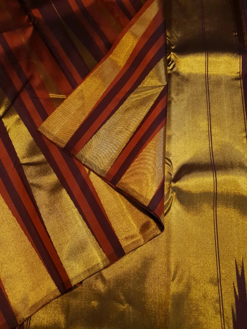 2G Pure Kanjivaram Silk Saree in Rust Orange & Brown | Golden Zari