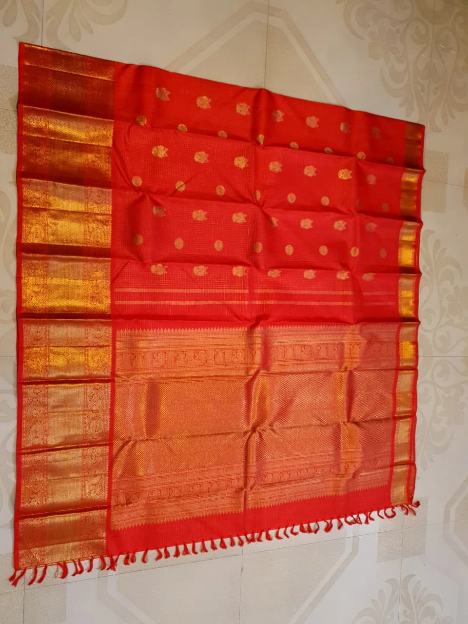4G Pure Zari Kanjivaram Silk Saree in Bright Red with Gold Peacock Buttas & Rich Peacock Zari Border | Silkmark Certified