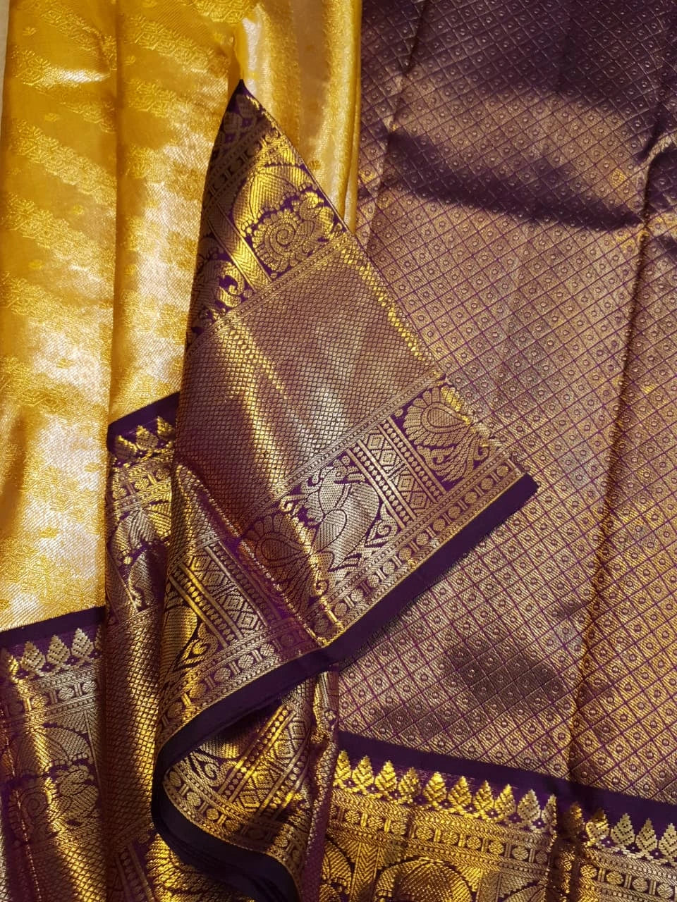 2G Pure Zari Kanjivaram Silk Saree in Golden Yellow with purple Border | Silkmark Certified