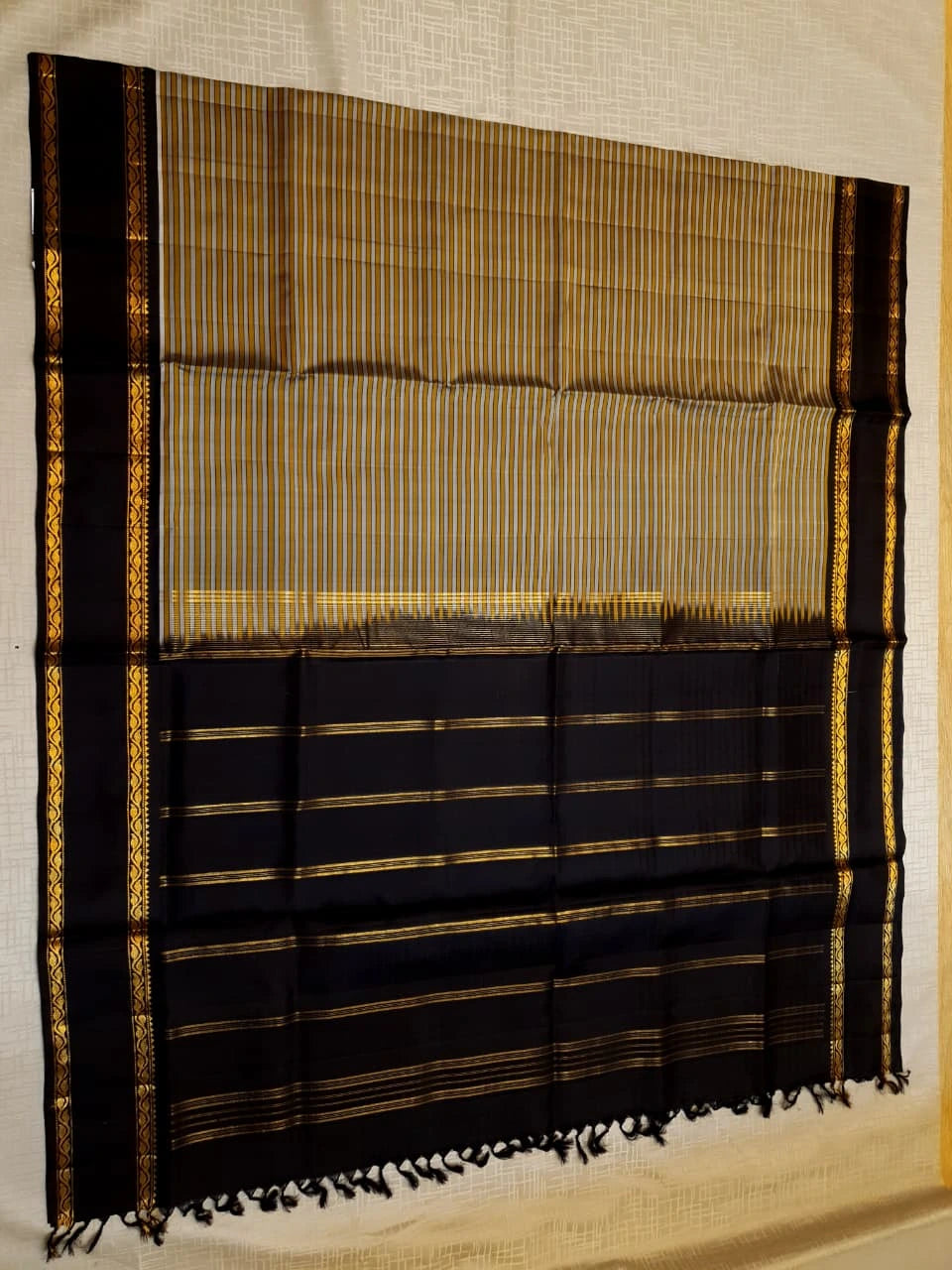 Handloom Silkcotton - Silver Grey