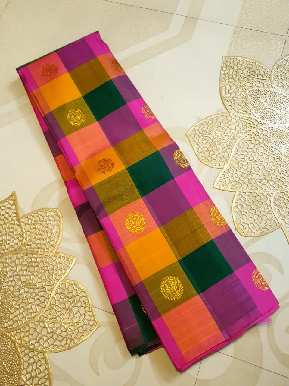 2G Pure Kanjivaram Silk Saree in Paalum Pazham Checks with Peacock Buttas & Gold Zari | Silkmark Certified