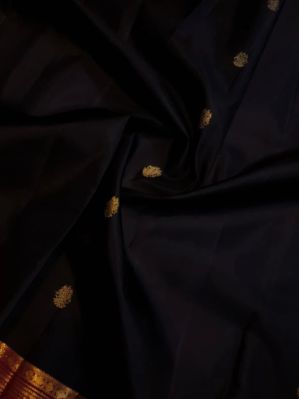 2G Pure Kanjivaram Silk Saree in Black with Antique Gold Zari  Mustard Border | Silkmark Certified