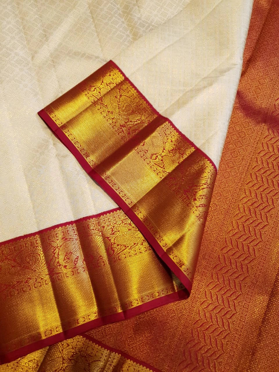 2G Pure Korvai Kanjivaram Silk Saree in Ivory Cream with Rich Gold Zari & Maroon Border | Silkmark Certified