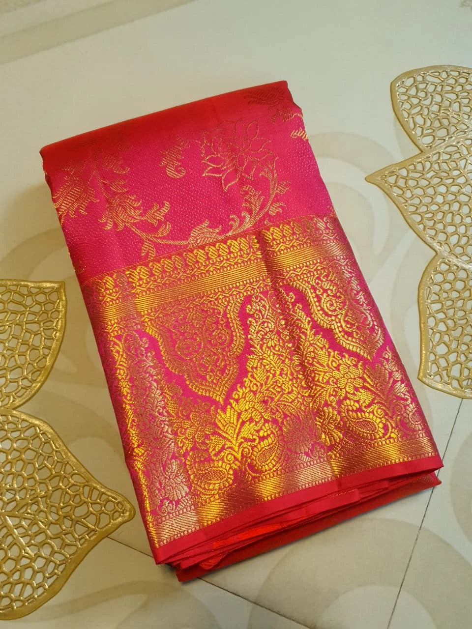 2G Pure Kanjivaram Silk Saree Pink With Gold Floral Design - Silkmark Certified