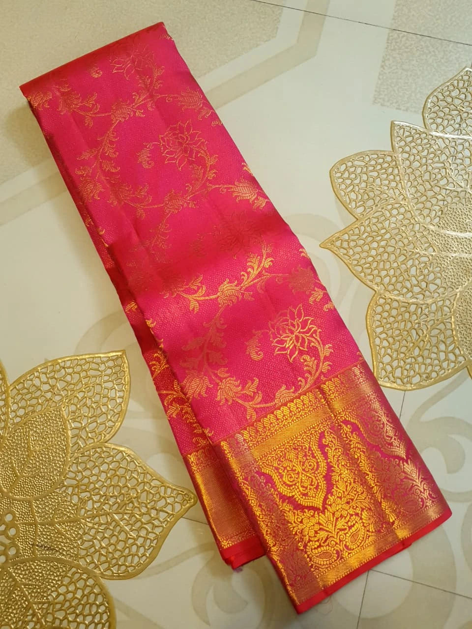 2G Pure Kanjivaram Silk Saree Pink With Gold Floral Design - Silkmark Certified