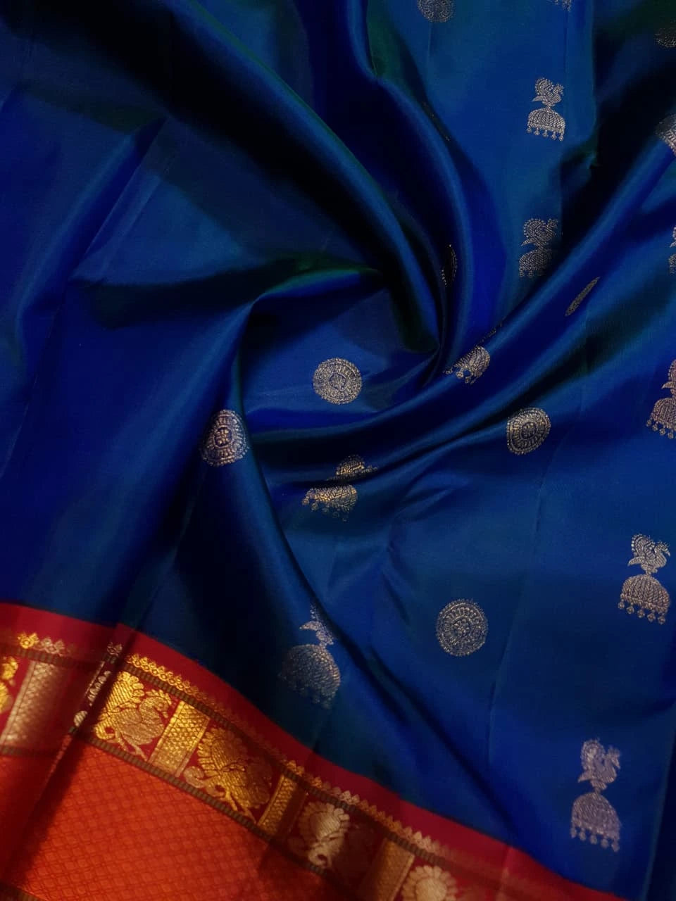 2G Pure Korvai Kanjivaram Silk Saree Peacock  Blue with Rich Red and Gold Zari Border| Silkmark Certified