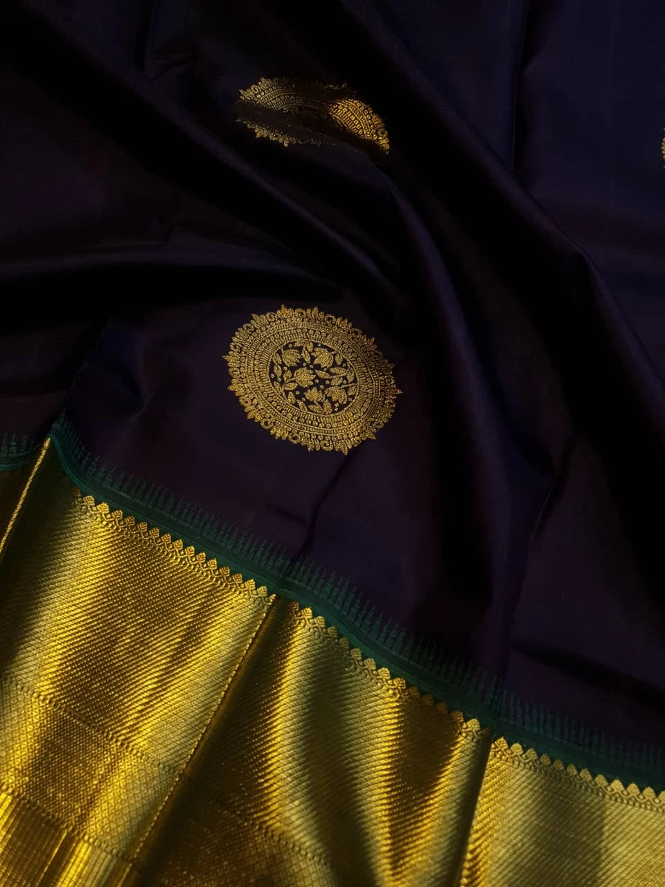 2G Pure Kanjivaram Silk Saree in Dark Purple with Gold and Dark Green | Silk Mark Certified