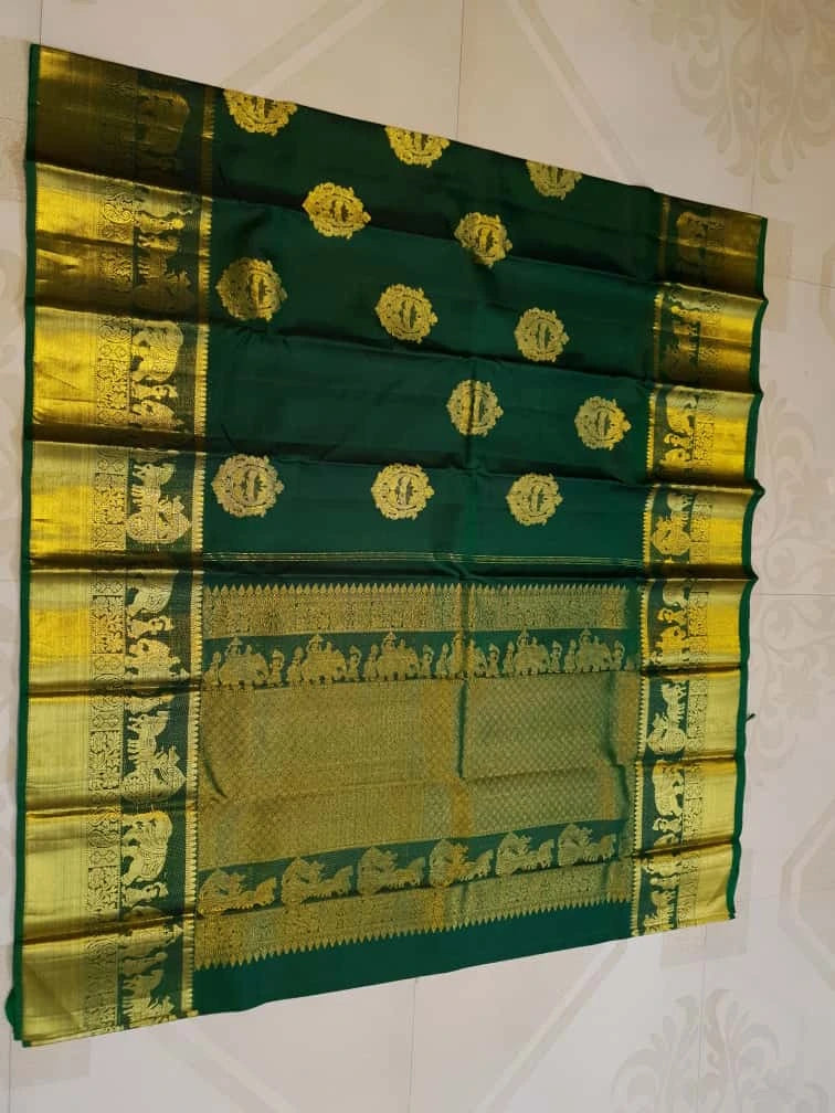 2G Pure Kanjivaram Silk Saree in Dark Green with Gold Pallakku Border | Silkmark Certified