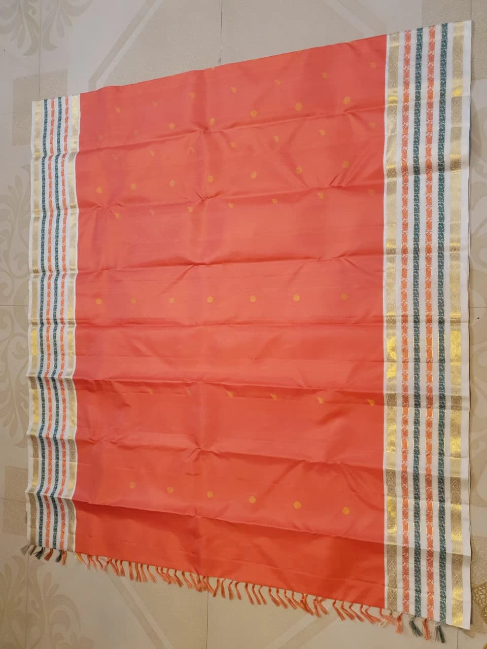 2G Pure Kanjivaram Silk Saree - Peach With Off White | Silkmark Certified