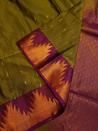 Slubby Soft Semi Silk Saree - Green