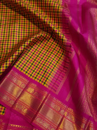 3G Korvai Pure Kanjivaram Silk Saree in Paalum Pazham Checks with Rich Zari Pallu & Blouse | Silkmark Certified