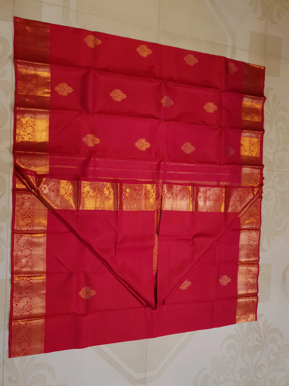 2Gram Pure Kanjivaram Silk Saree - Red | Silkmark Certified