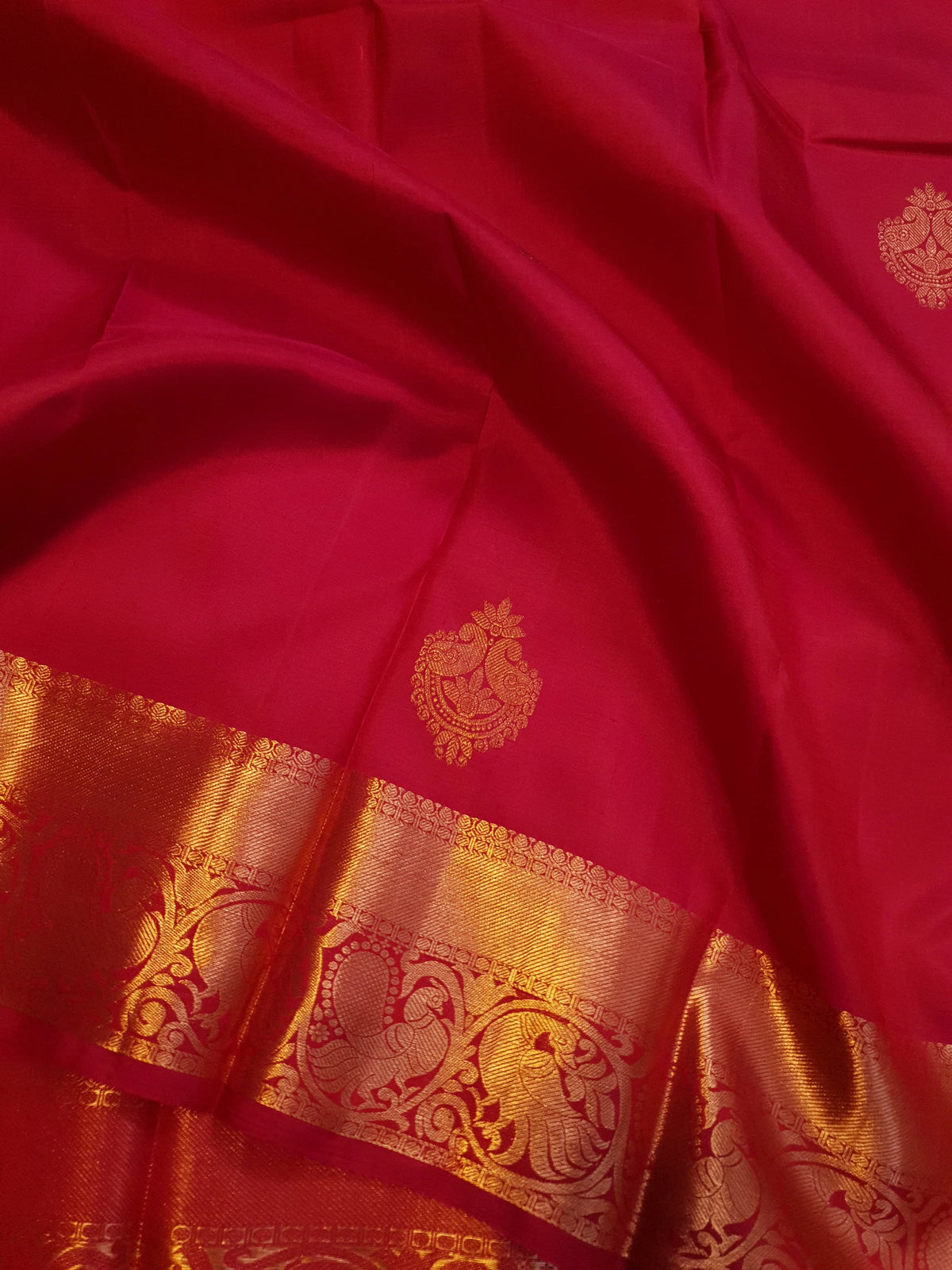 2Gram Pure Kanjivaram Silk Saree - Red | Silkmark Certified